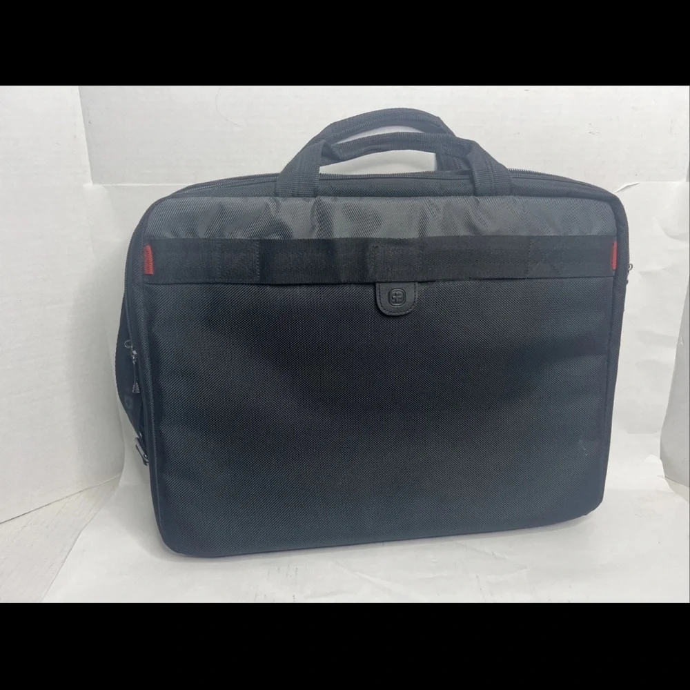 Wenger Legacy notebook carrying case Black and Gray Laptop Bag new no tags